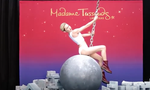 Miley Cyrus Wrecking Ball, Madame Tussauds