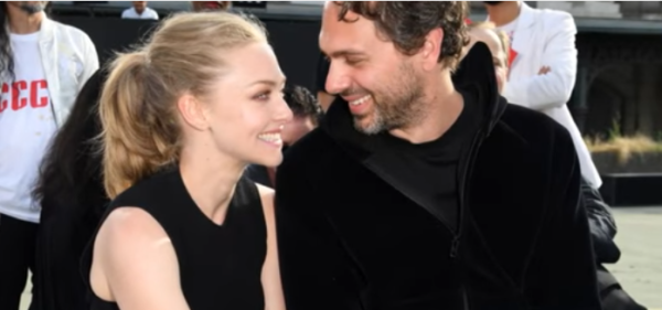 Amanda Seyfried, Thomas Sadoski