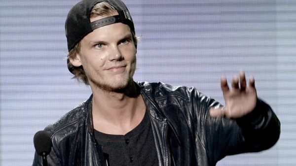 Avicii, death, mental condition, suicide, cutting, glass ,bottle,wine, blood loss, Swedish, DJ, EDM, producer